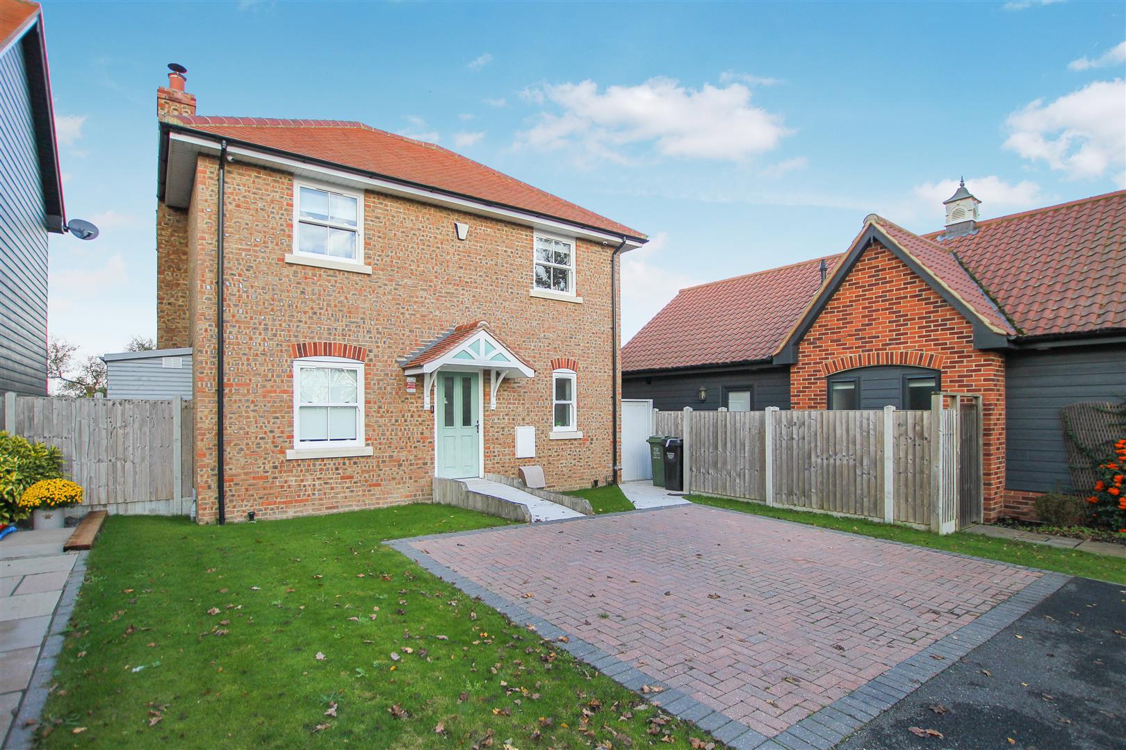 Lower Dunton Road, Dunton, Brentwood Keith Ashton